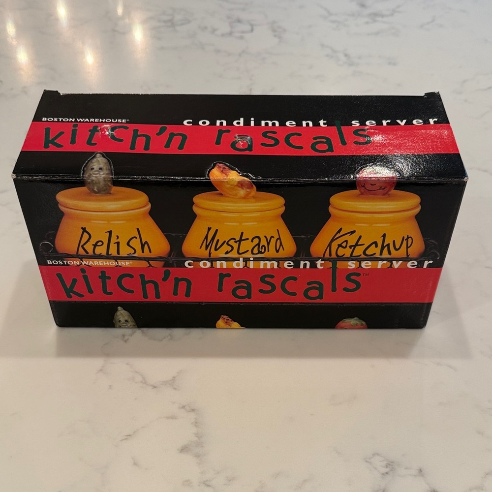 Boston Warehouse Kitch'n Rascals Condiment Server - Yellow and Black